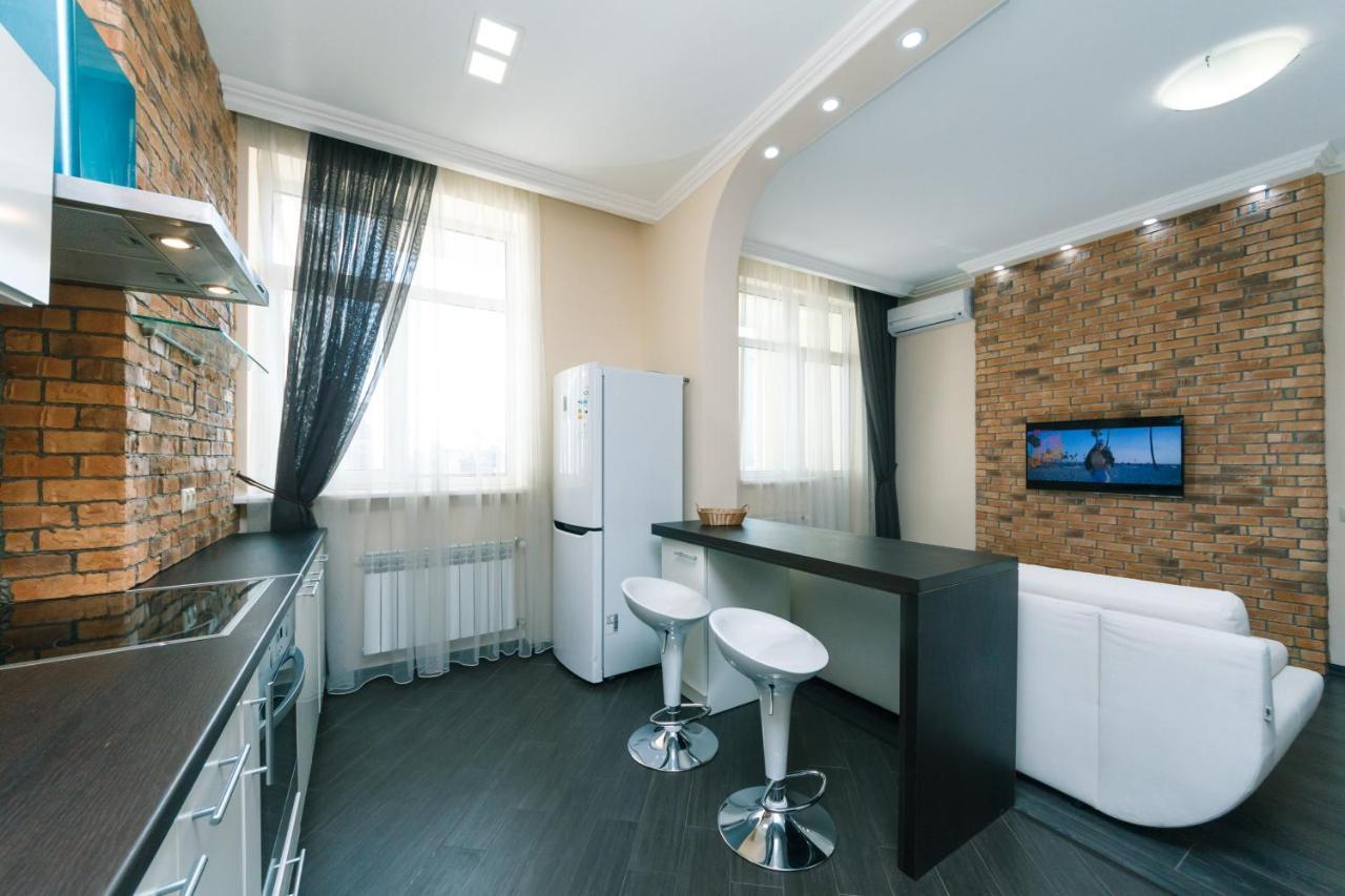 1К Люкс На Жилянская 118 Appartement Kiev Buitenkant foto