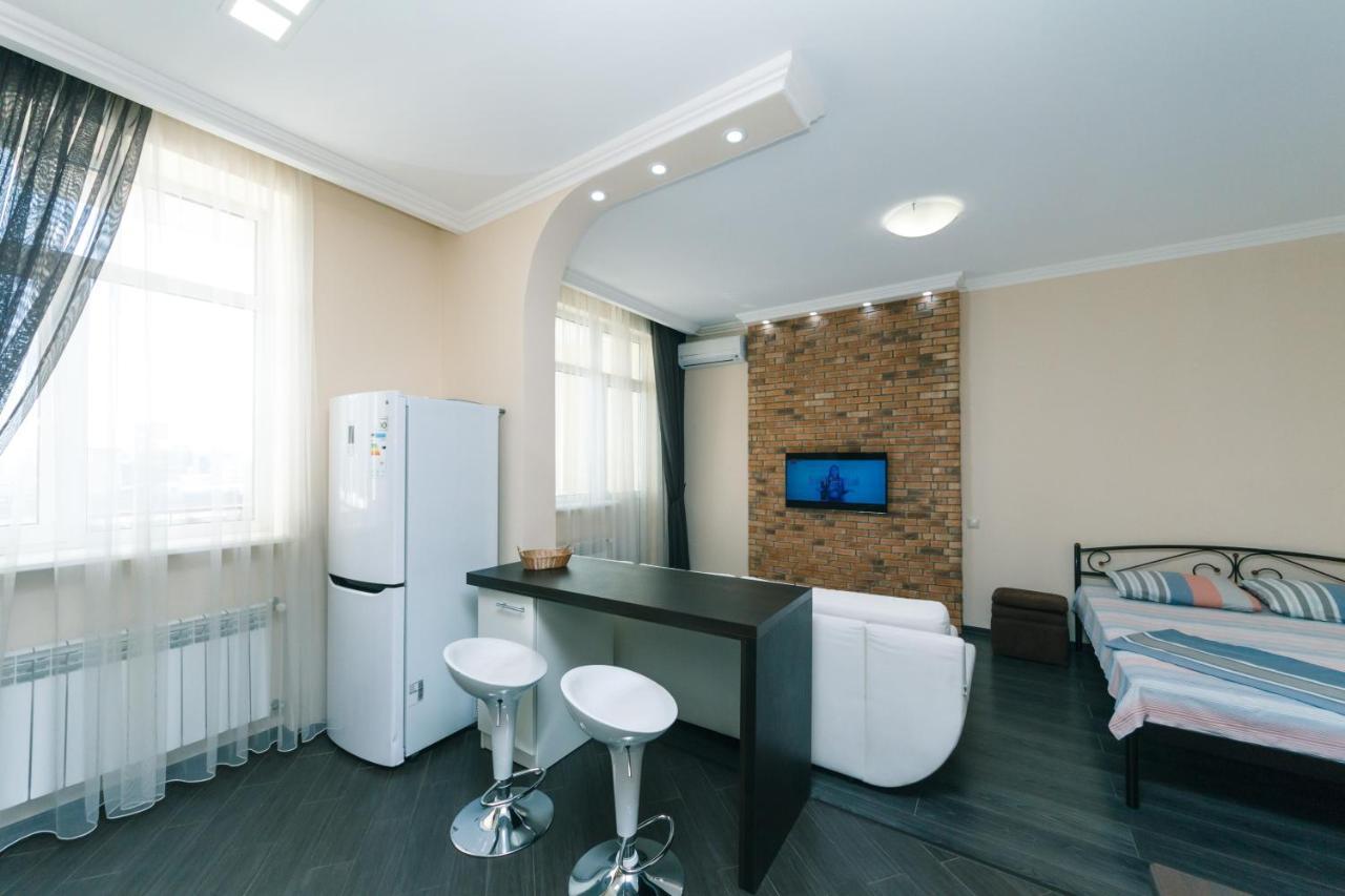 1К Люкс На Жилянская 118 Appartement Kiev Buitenkant foto