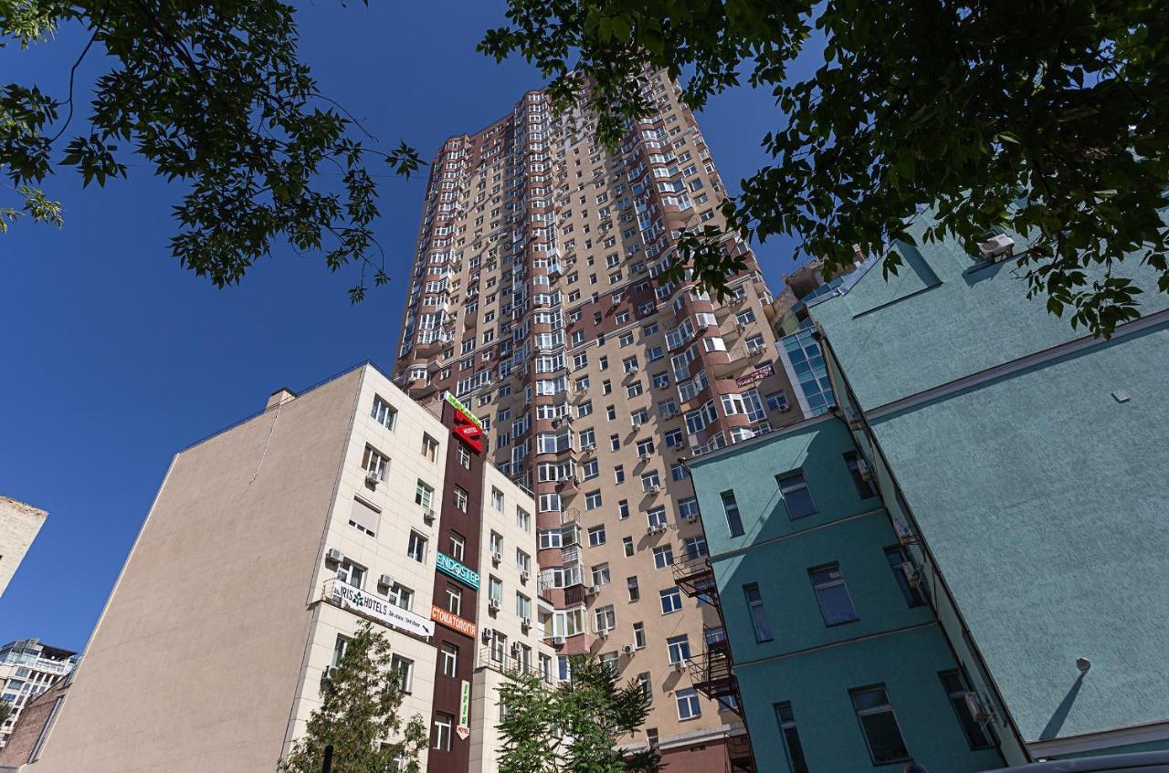 1К Люкс На Жилянская 118 Appartement Kiev Buitenkant foto